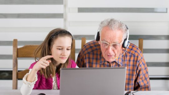 mentorat intergenerational